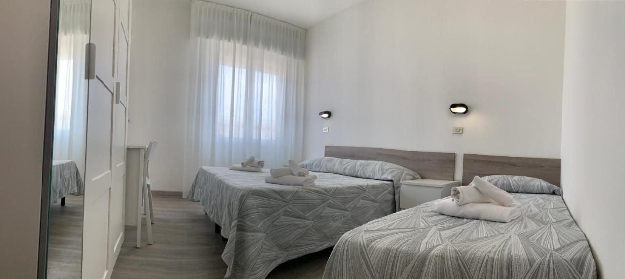 Hotel Laika ริมินี ภายนอก รูปภาพ