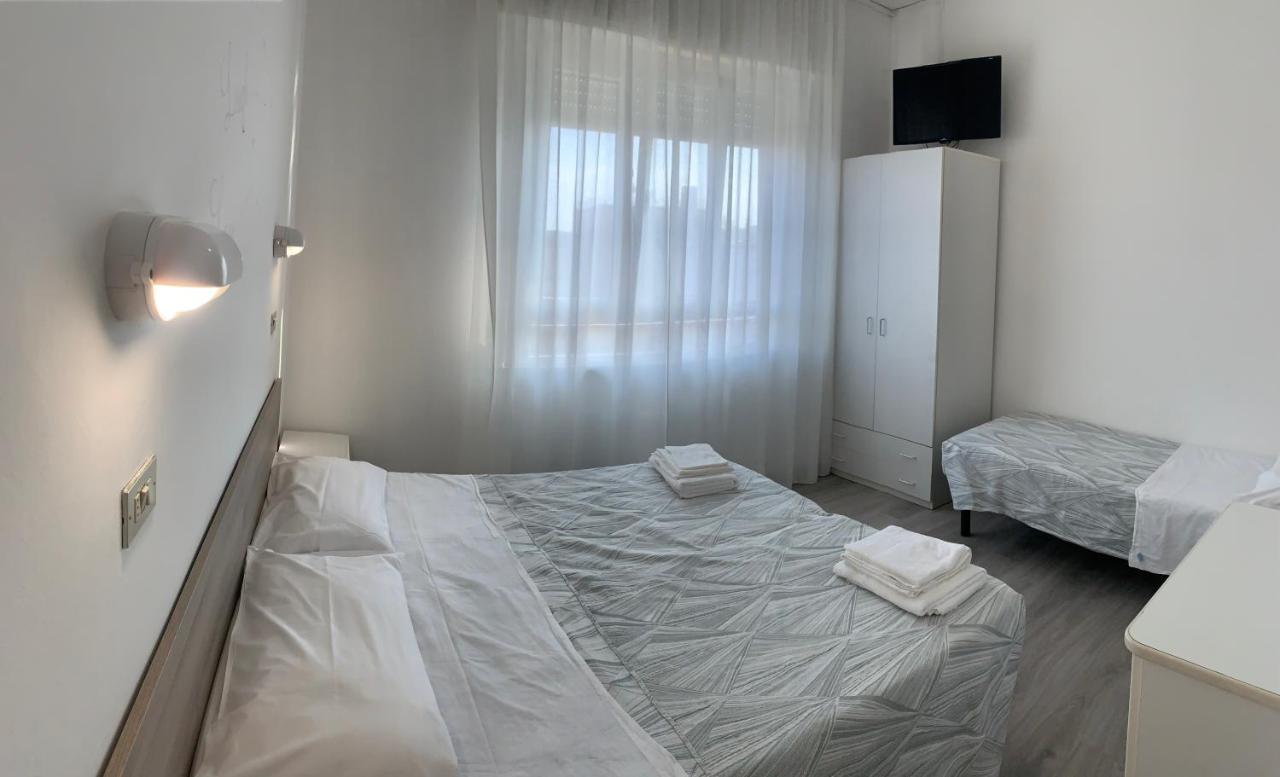 Hotel Laika ริมินี ภายนอก รูปภาพ